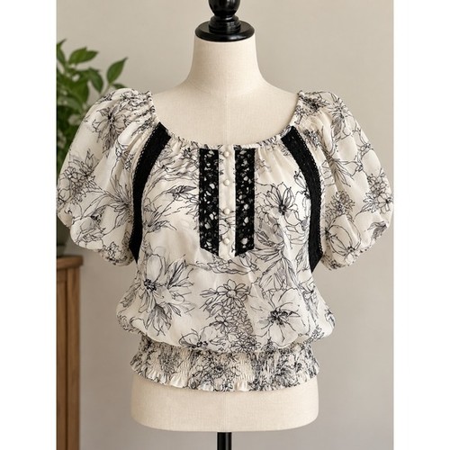 Daniel rainn floral - daniel, puff